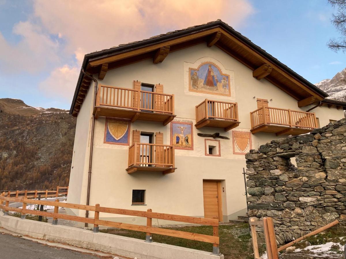 La Maison Du Cre Valtournenche Exteriér fotografie